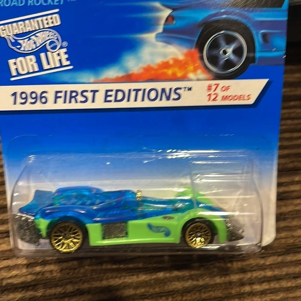 Mattel hot wheel road rocket